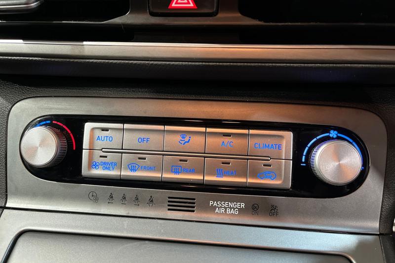 Used Hyundai KONA 2022 for sale - 76918323: Photo 30