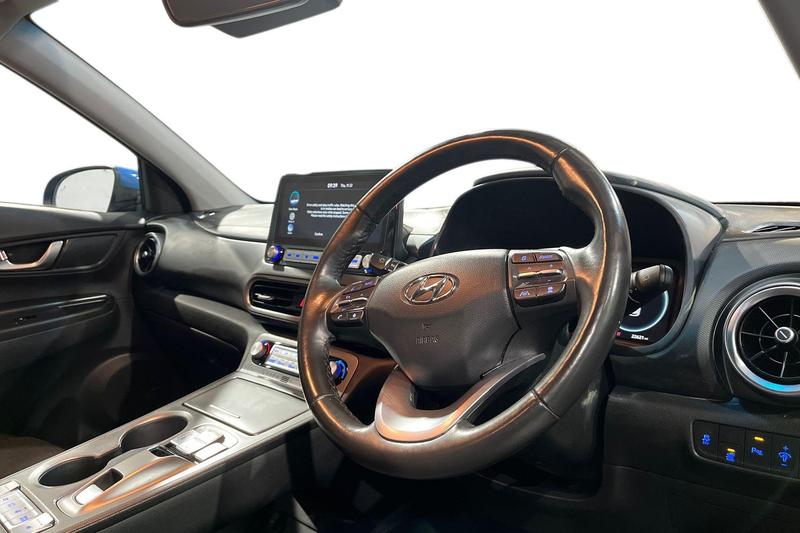 Used Hyundai KONA 2022 for sale - 76918323: Photo 9