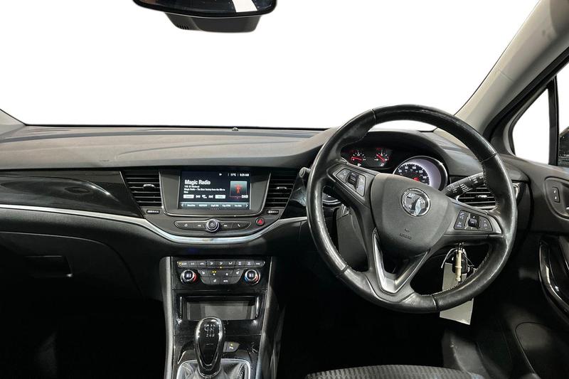 Used Vauxhall Astra for sale - 76830323: Photo 10