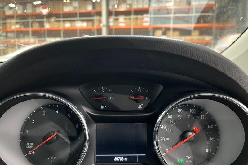 Used Vauxhall Astra for sale - 76830323: Photo 13