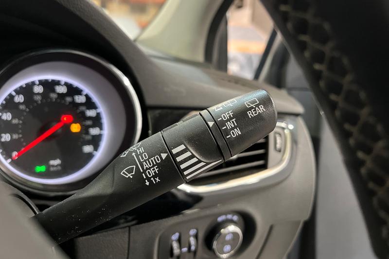 Used Vauxhall Astra for sale - 76830323: Photo 15