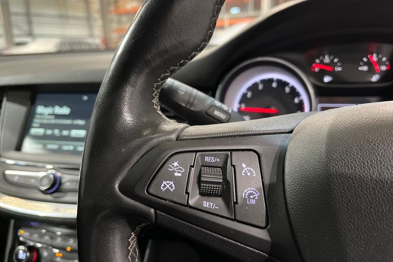 Used Vauxhall Astra for sale - 76830323: Photo 28