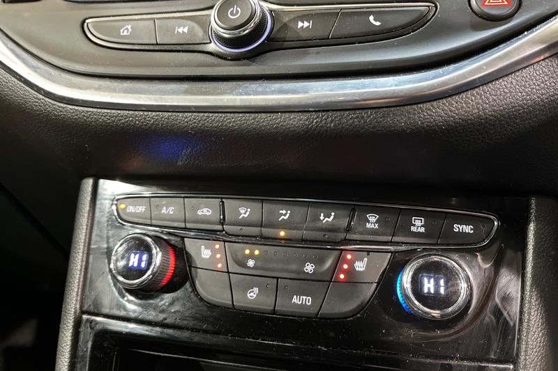 Used Vauxhall Astra for sale - 76830323: Photo 34