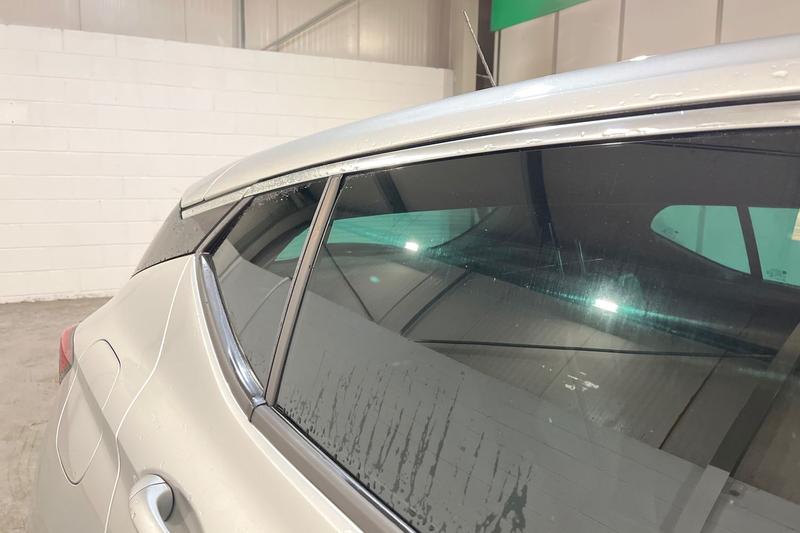 Used Vauxhall Astra for sale - 76830323: Photo 38