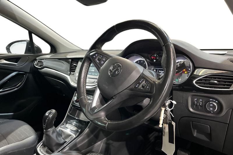 Used Vauxhall Astra for sale - 76830323: Photo 9
