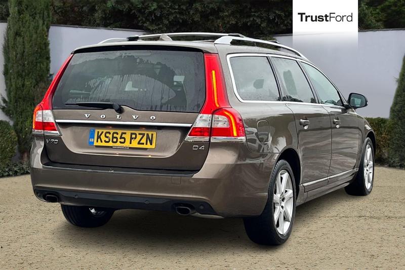 Used Volvo V70 2015 for sale - 76146762: Photo 4