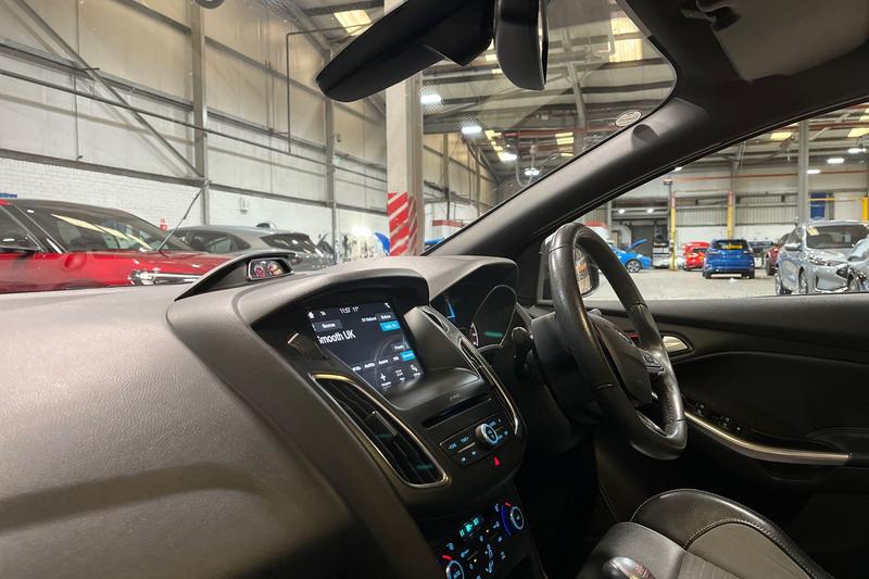 Used Ford Focus 2017 for sale - 76114554: Photo 18