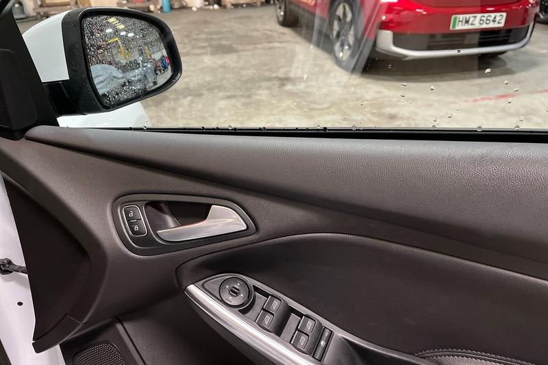Used Ford Focus 2017 for sale - 76114554: Photo 24