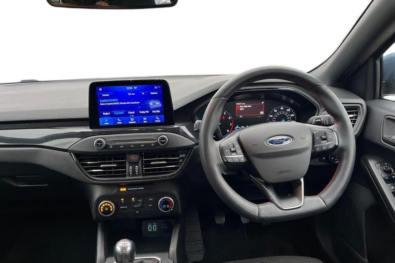 Used Ford Focus 2022 for sale - 77381617: Photo 11