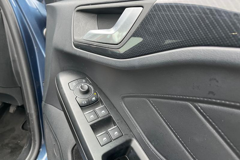 Used Ford Focus 2022 for sale - 77381617: Photo 16