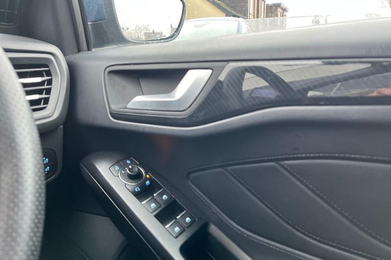 Used Ford Focus 2022 for sale - 77381617: Photo 25