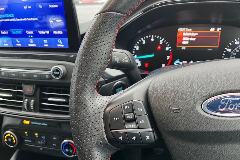 Used Ford Focus 2022 for sale - 77381617: Photo 28