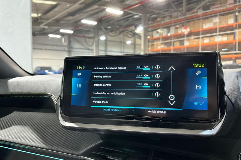 Used Peugeot 2008 2022 for sale - 76918317: Photo 35