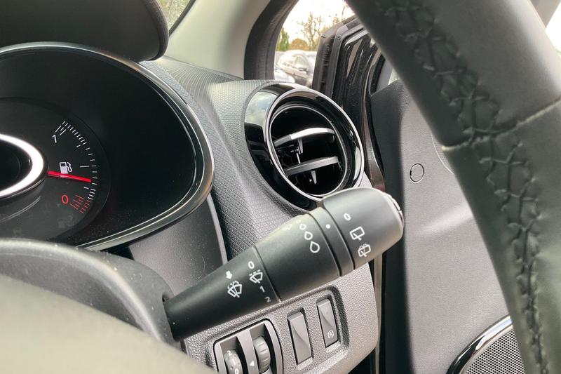 Used Renault Clio 2019 for sale - 76355552: Photo 15
