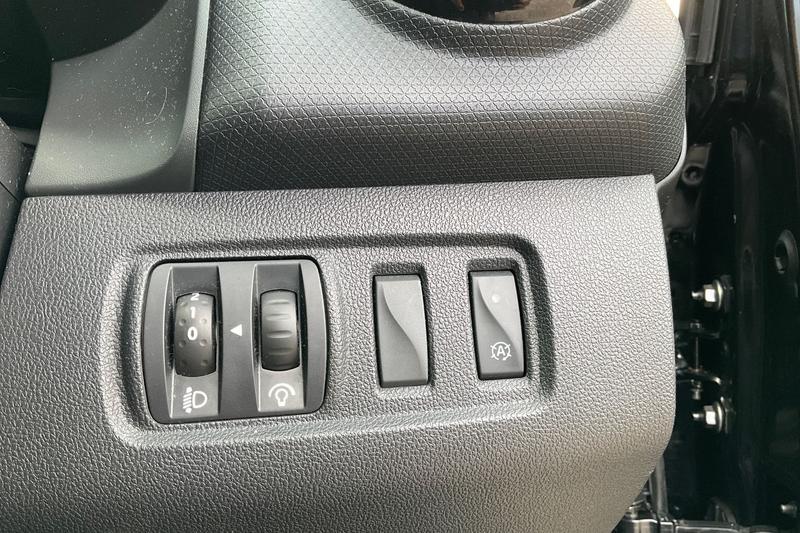 Used Renault Clio 2019 for sale - 76355552: Photo 26