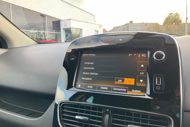Used Renault Clio 2019 for sale - 76355552: Photo 36