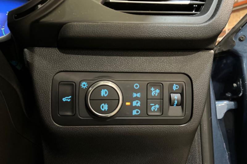Used Ford Kuga 2022 for sale - 76308858: Photo 27