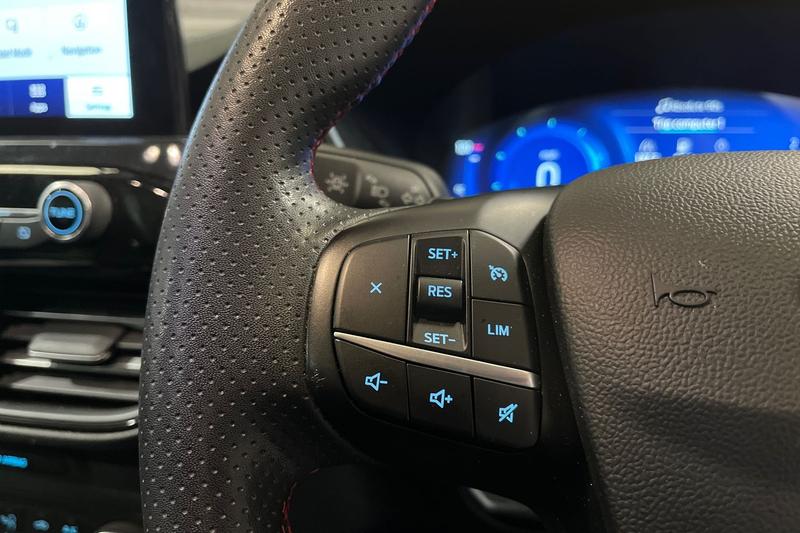 Used Ford Kuga 2022 for sale - 76308858: Photo 38