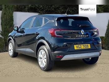 Used Renault Captur 2022 for sale - 75428564: Photo