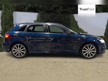 Used Audi A3 2019 for sale - 77340004: Photo