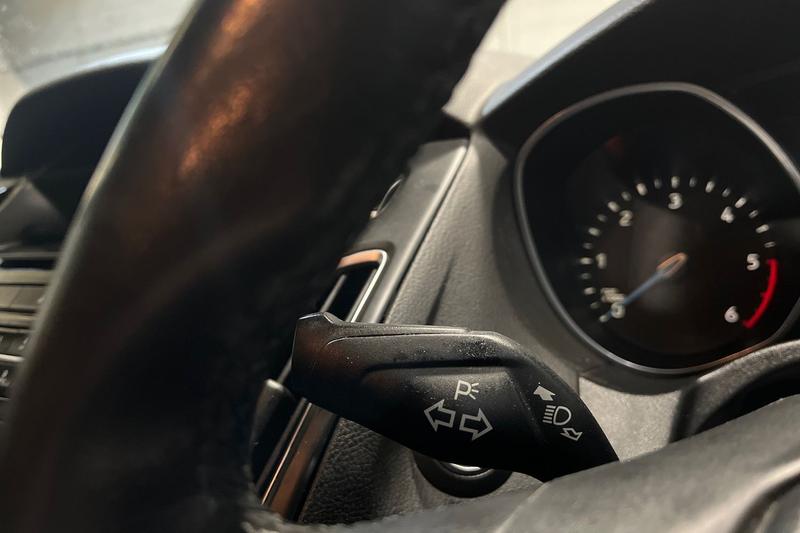 Used Ford Focus 2015 for sale - 77248717: Photo 14