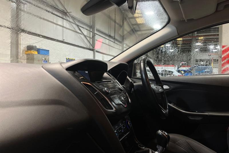 Used Ford Focus 2015 for sale - 77248717: Photo 18