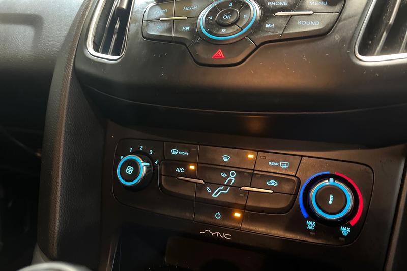 Used Ford Focus 2015 for sale - 77248717: Photo 35