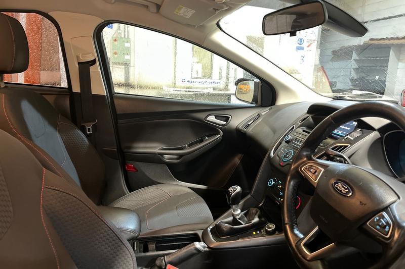 Used Ford Focus 2015 for sale - 77248717: Photo 37