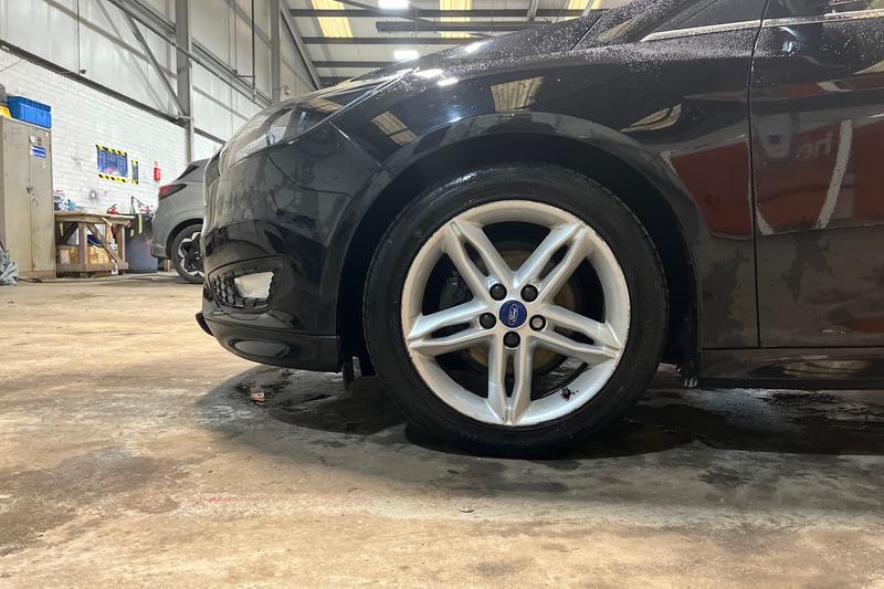 Used Ford Focus 2015 for sale - 77248717: Photo 8