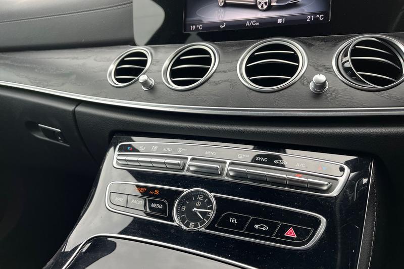 Used Mercedes-Benz E Class 2017 for sale - 78095226: Photo 35