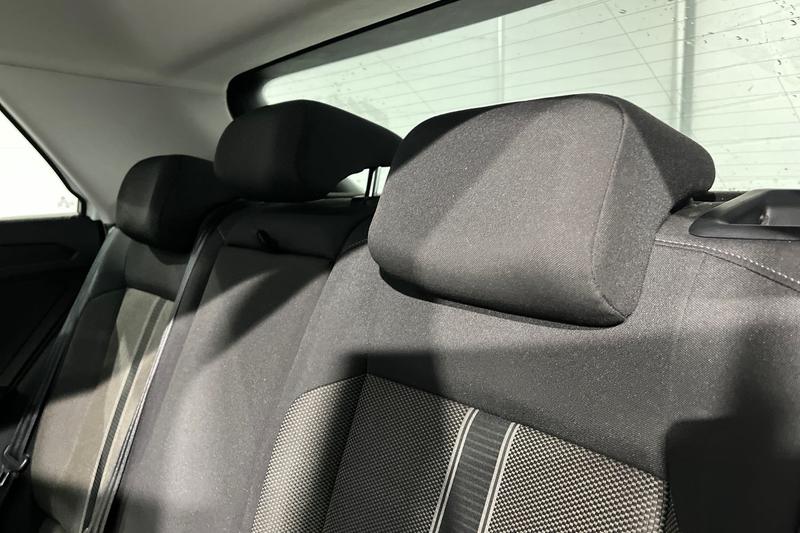 Used Volkswagen T-Roc 2019 for sale - 76302731: Photo 20