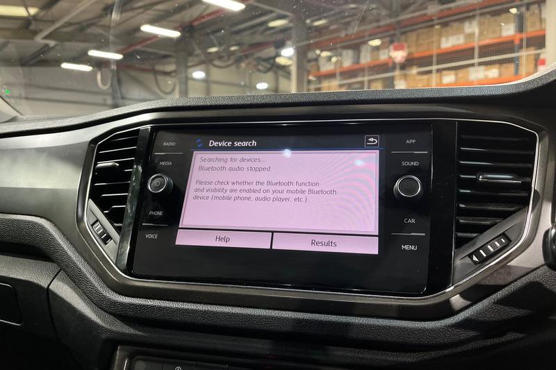 Used Volkswagen T-Roc 2019 for sale - 76302731: Photo 31