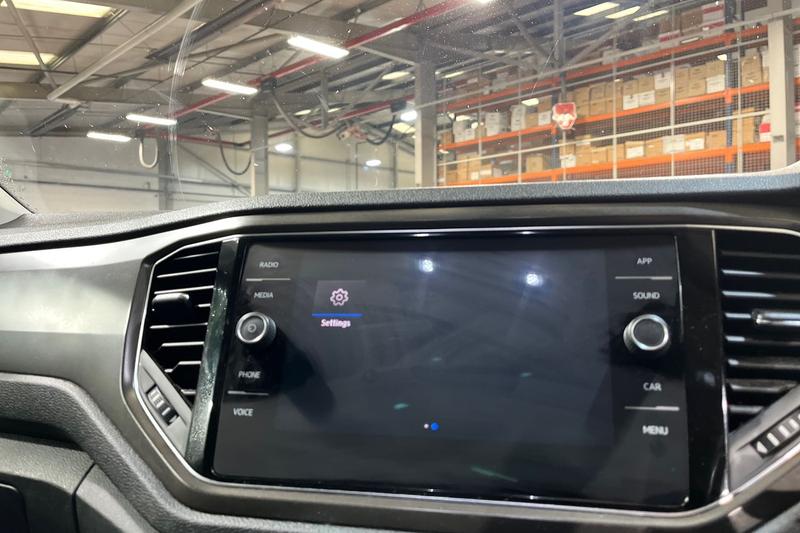 Used Volkswagen T-Roc 2019 for sale - 76302731: Photo 35