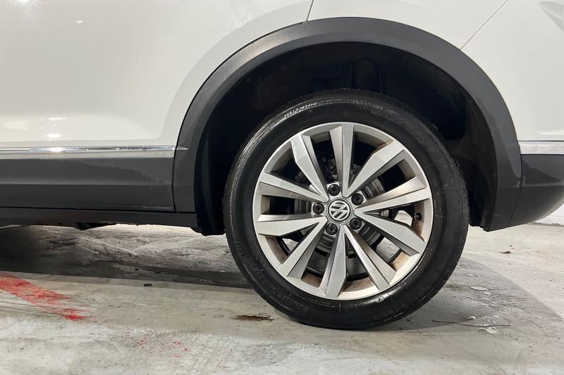 Used Volkswagen T-Roc 2019 for sale - 76302731: Photo 8