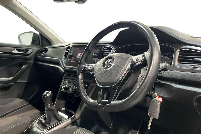 Used Volkswagen T-Roc 2019 for sale - 76302731: Photo 9