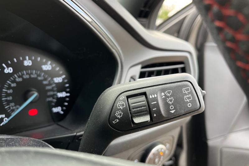 Used Ford Focus 2022 for sale - 76722861: Photo 15