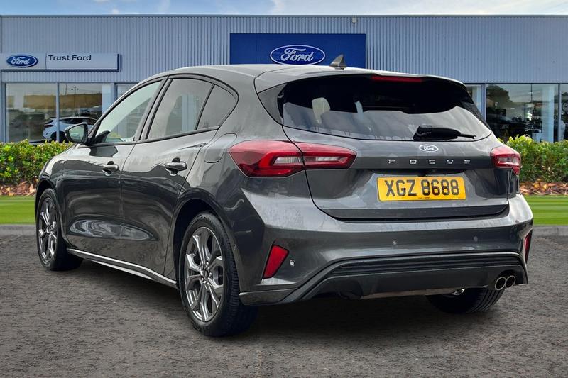 Used Ford Focus 2022 for sale - 76722861: Photo 2