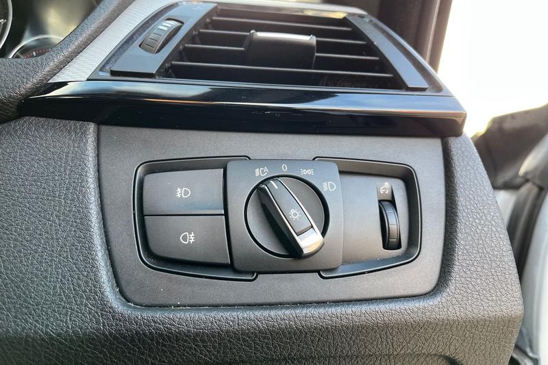 Used BMW 4 Series 2017 for sale - 76918325: Photo 27