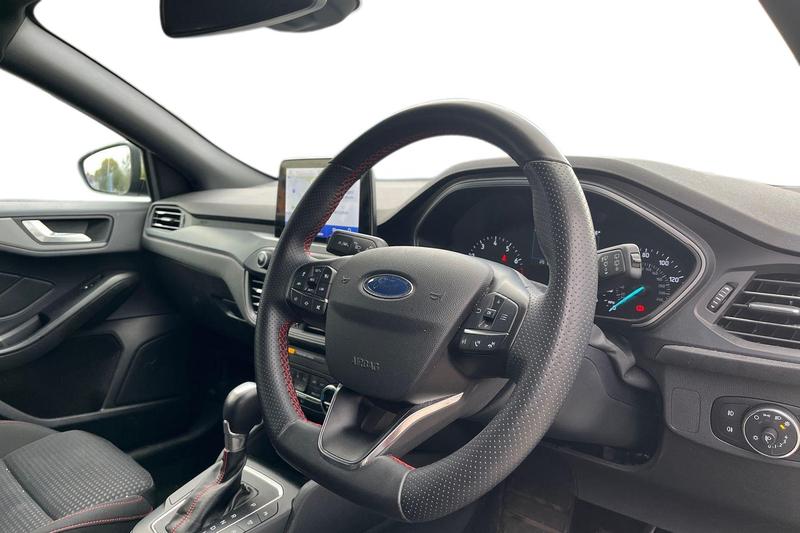 Used Ford Focus 2022 for sale - 76139621: Photo 9