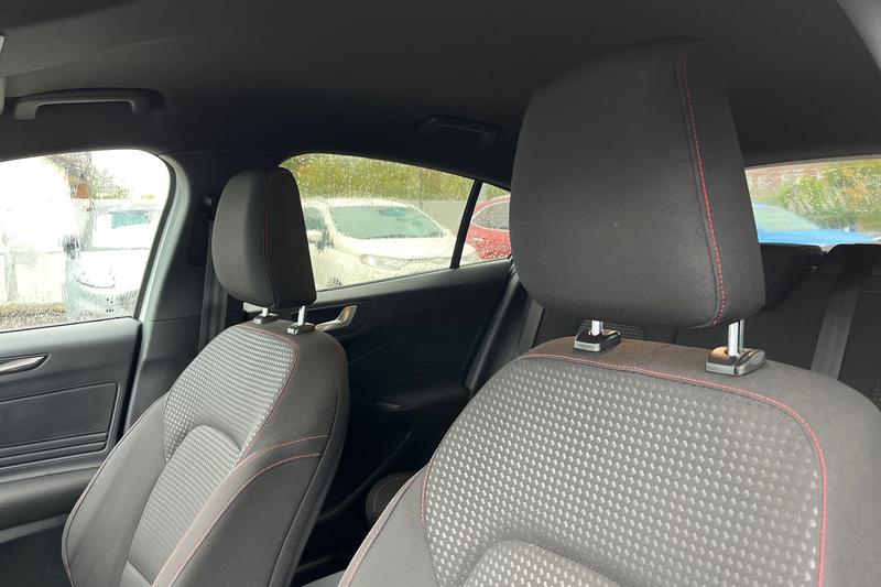 Used Ford Focus 2023 for sale - 76146733: Photo 19