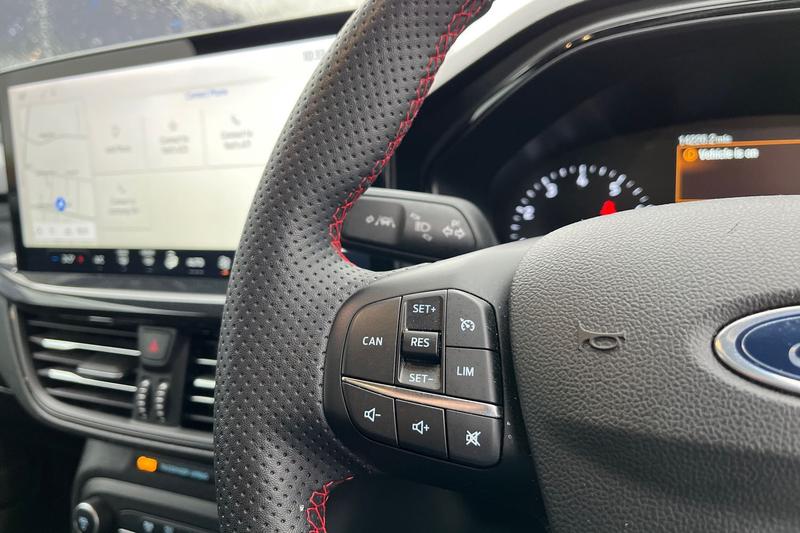 Used Ford Focus 2023 for sale - 76146733: Photo 28