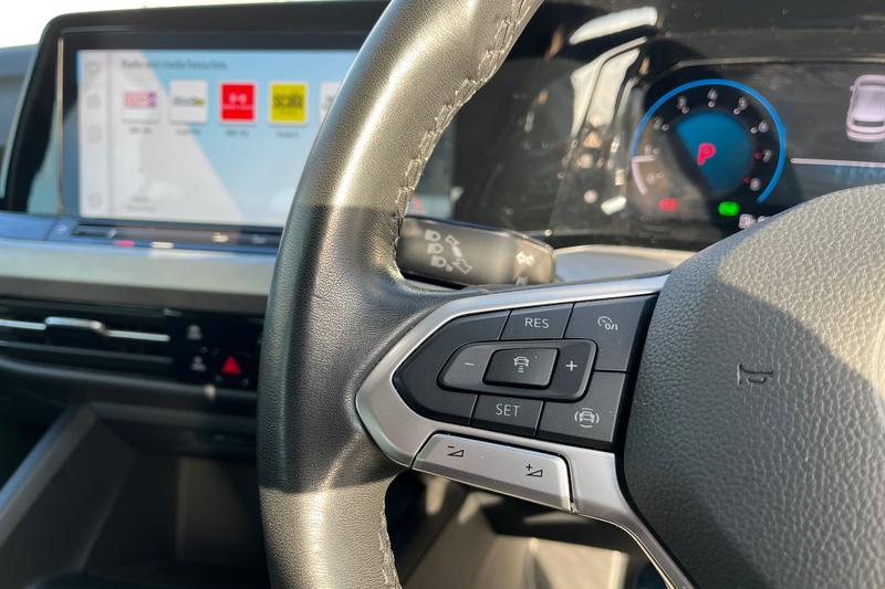 Used Volkswagen Golf 2022 for sale - 77367668: Photo 28