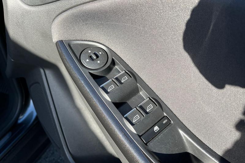 Used Ford Focus 2017 for sale - 76882551: Photo 16