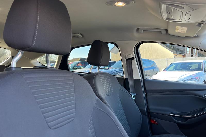 Used Ford Focus 2017 for sale - 76882551: Photo 17