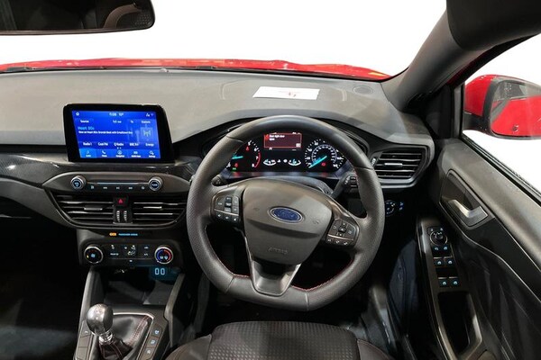 Used Ford Focus 2021 for sale - 75644125: Photo 11