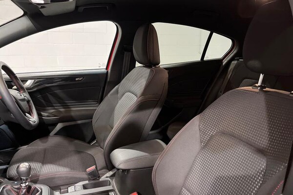 Used Ford Focus 2021 for sale - 75644125: Photo 19
