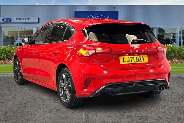Used Ford Focus 2021 for sale - 75644125: Photo 2