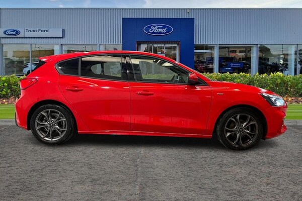 Used Ford Focus 2021 for sale - 75644125: Photo 3