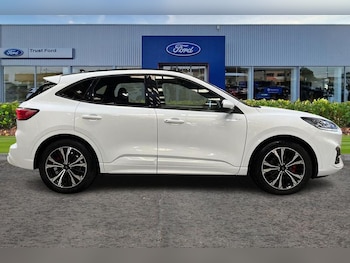 Used Ford Kuga 2023 for sale - 78838568: Photo