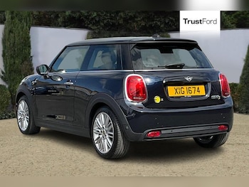 Used MINI Hatch 2023 for sale - 75625037: Photo